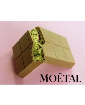 Moetal Fair Trade Pistachio Kunafa Stuffed Chocolate Bar 180g - Case of 5